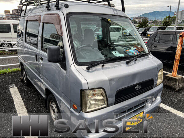 福岡市早良区の公開引取り記録:荷物が残るサンバー。限られた場所から搬出
