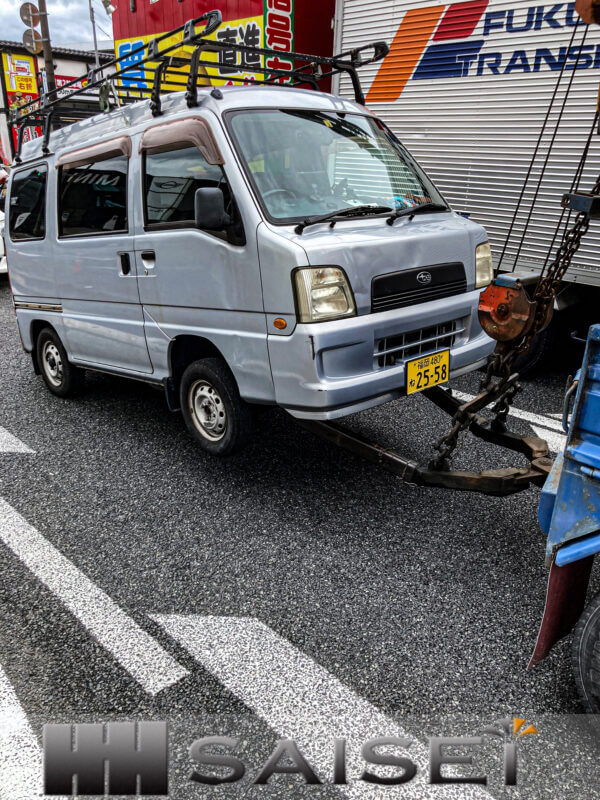 スバルサンバーバン搬出作業