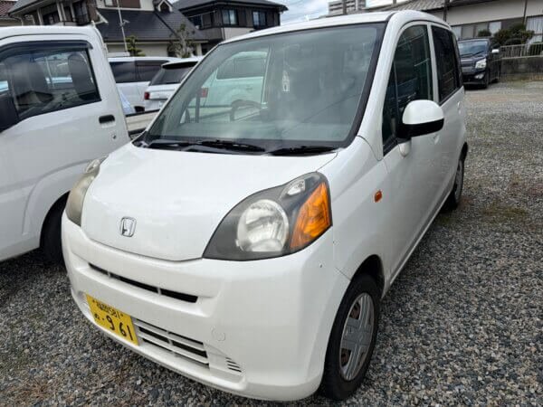 大切に使われてきたホンダ ライフの外観