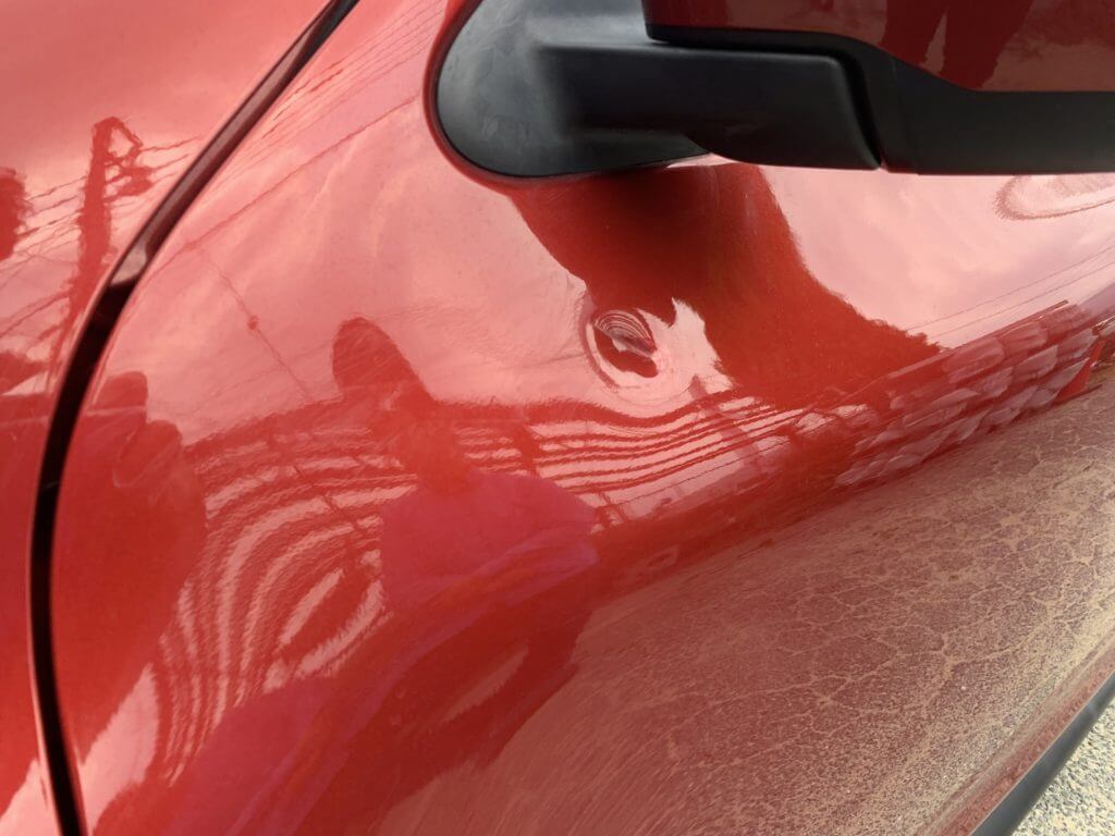 福岡市城南区のお客様か日産デュークの板金塗装依3